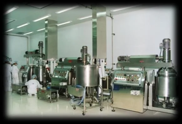 Vacuum emulsifier
